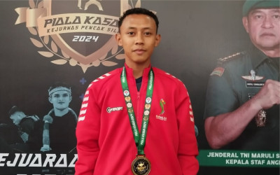 SISWA SMK ULIL ALBAB CIREBON JUARA SATU KEJURNAS PENCAK SILAT