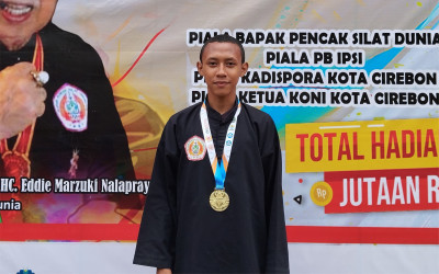 SISWA SMK ULIL ALBAB RAIH GELAR JUARA 1 KEJUARAAN PENCAK SILAT CIREBON COMPETITION CHALLENGE TINGKAT NASIONAL